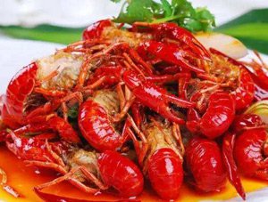 水质的好坏跟小龙虾的大小的关系